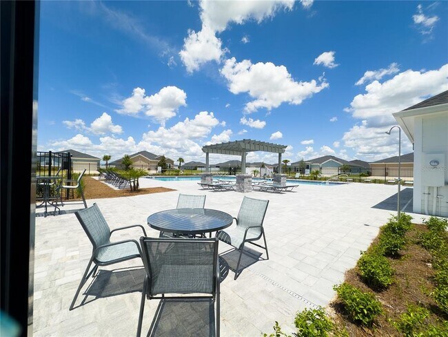 Building Photo - 9261 SW 58th Cir