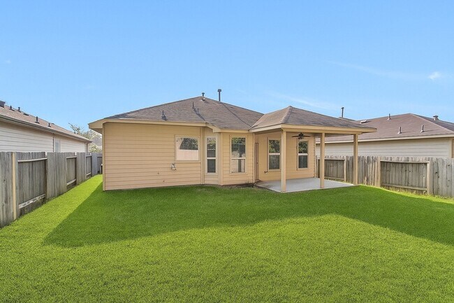 Building Photo - 11502 W Woodmark