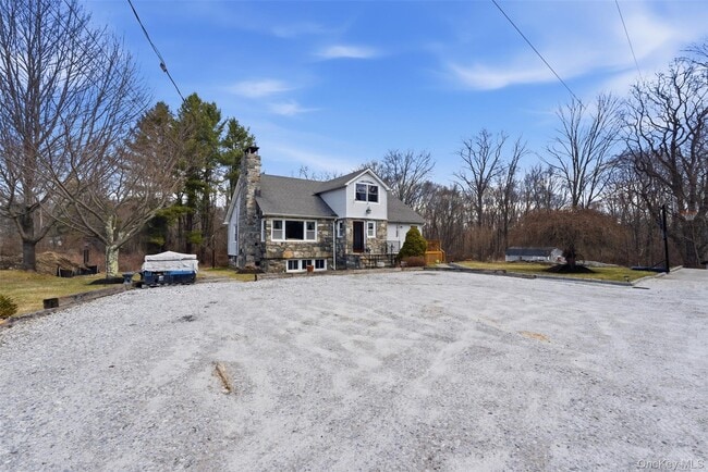 Building Photo - 1034 NY-52