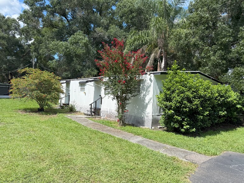 Primary Photo - 15101 N 15th St