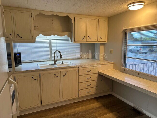 Building Photo - 1803 Kepner Dr