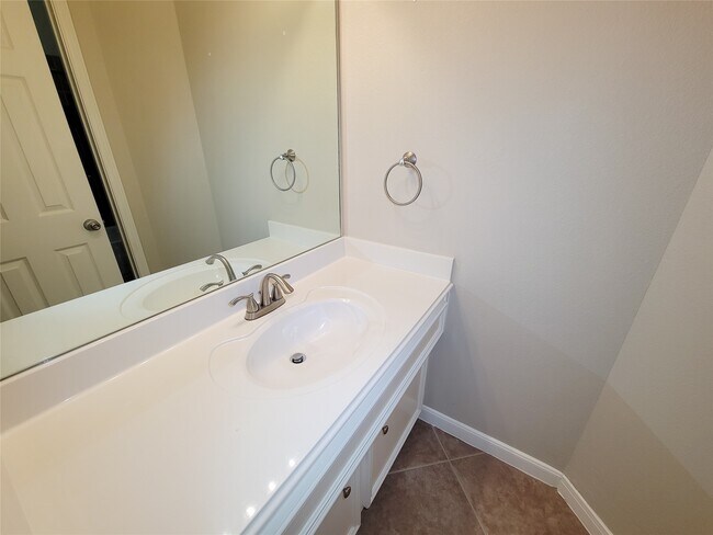 Building Photo - 9514 Garnet Falls Ln