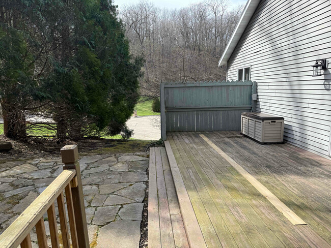 Building Photo - 1706 Ludden Dr