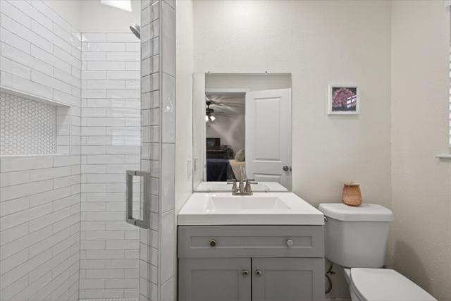 Building Photo - 105 S Weatherred Dr