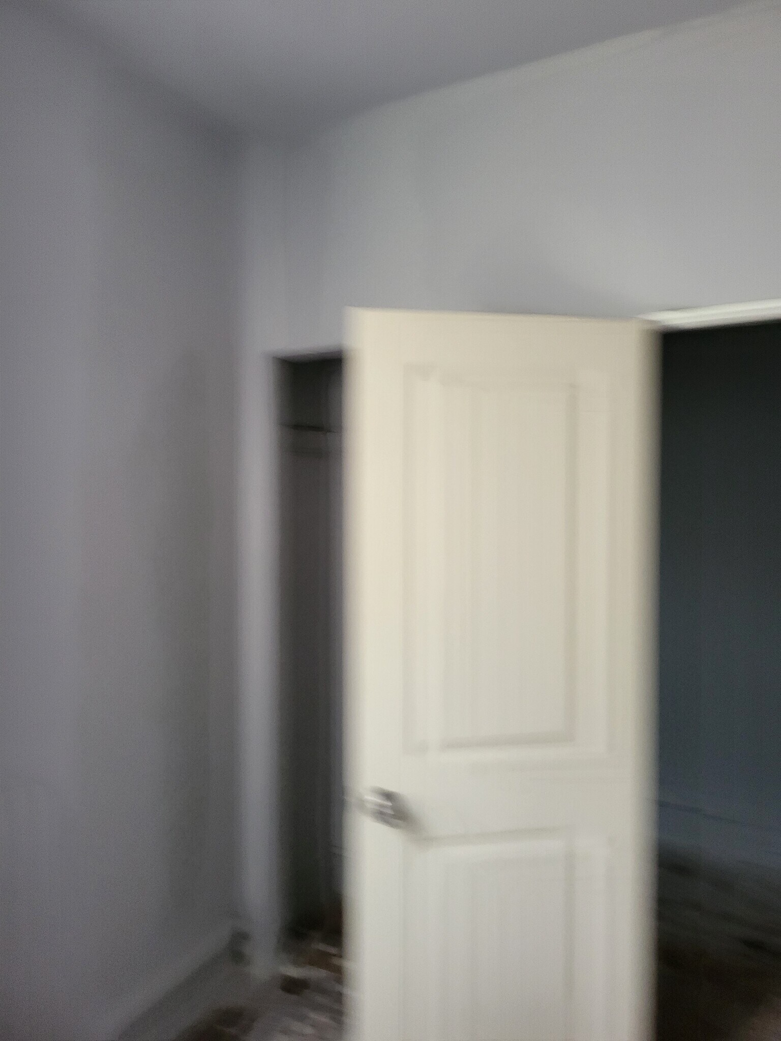 Building Photo - 643 N Peach St