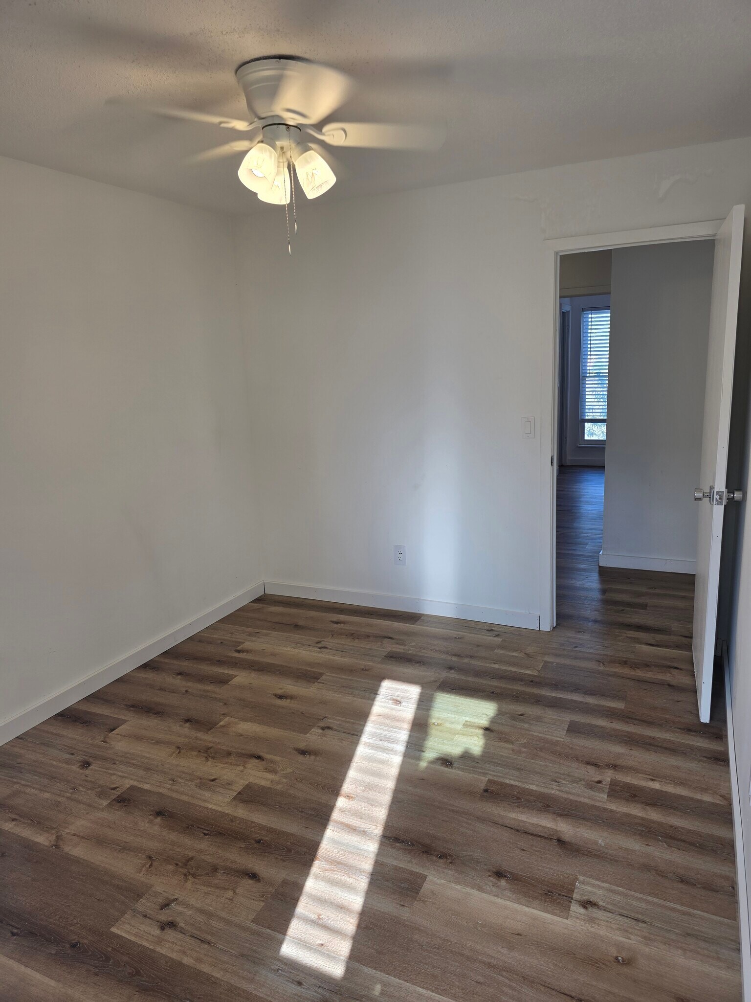 Building Photo - 11260 College Ave