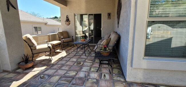 Building Photo - FURNISHED Single Family Home-RATE DISPLAYED IS FOR WINTER SEASON