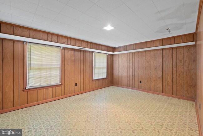 Building Photo - 9704 Hall Rd