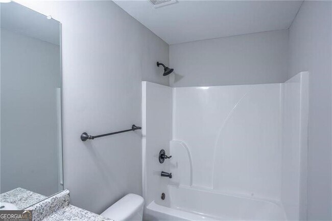 Building Photo - 6106 Oak Bend Ct