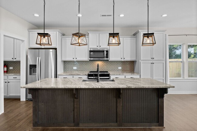 Building Photo - 217 Walker Grv Ln