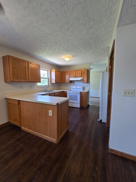 Building Photo - 4146 Demorest Cove Ct