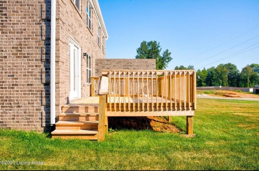 Building Photo - 203 Dixon Cir