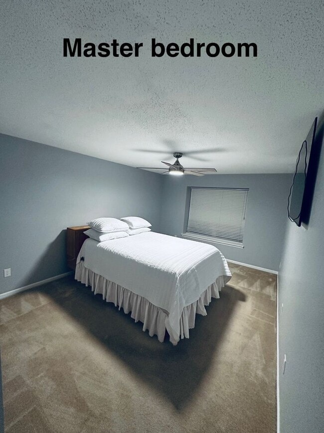 Building Photo - Beautiful 3-Bedroom Home for Rent in Bloomington, IN