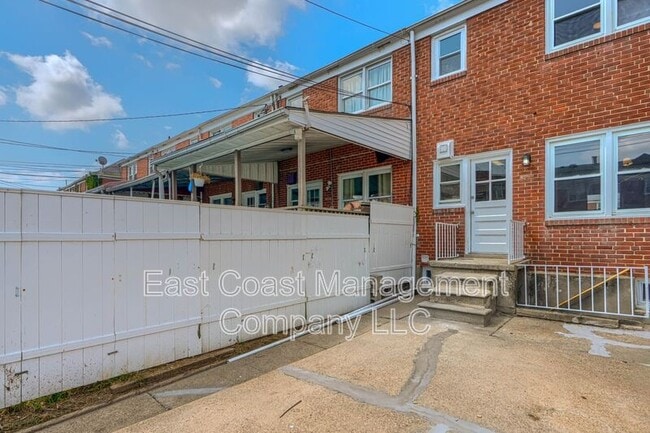 Building Photo - 2230 Coralthorn Rd