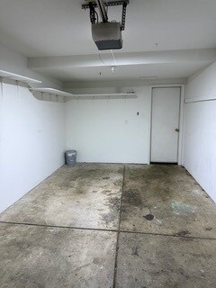 Building Photo - 146 Golden Gate Cir