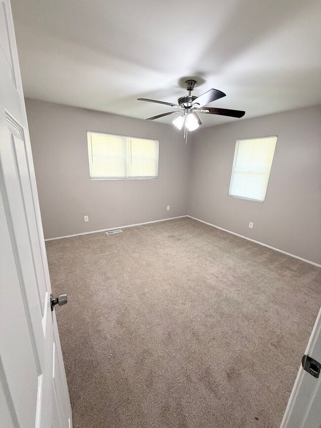 Building Photo - Charming Renovated Ranch Home for Rent!