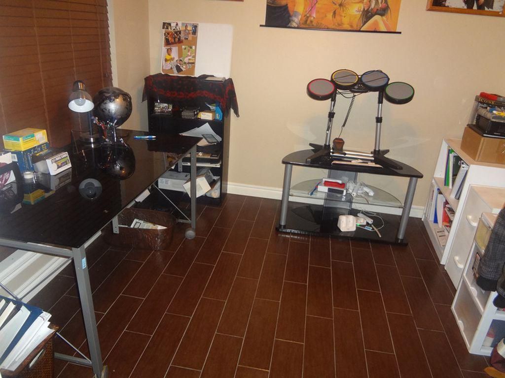 Building Photo - 1233 Red Rock Drive