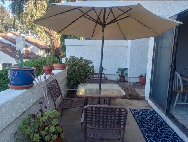 Building Photo - 1206 Mission Verde Dr
