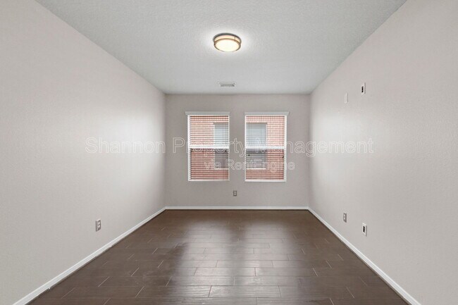 Building Photo - 18534 Burgundy Sky Way