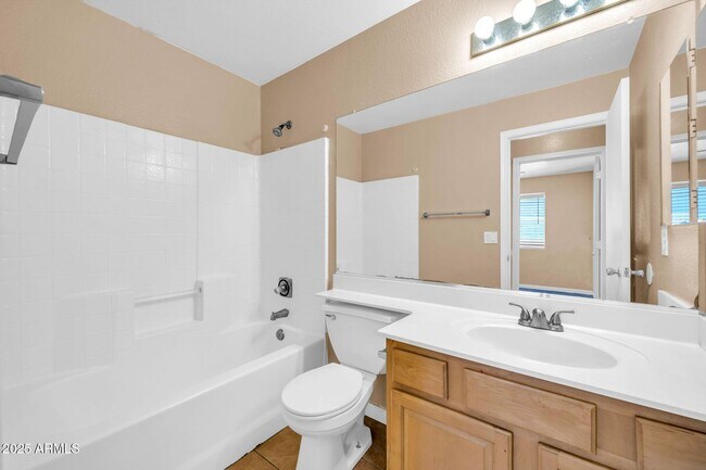 Building Photo - 8544 W Cherry Hills Dr