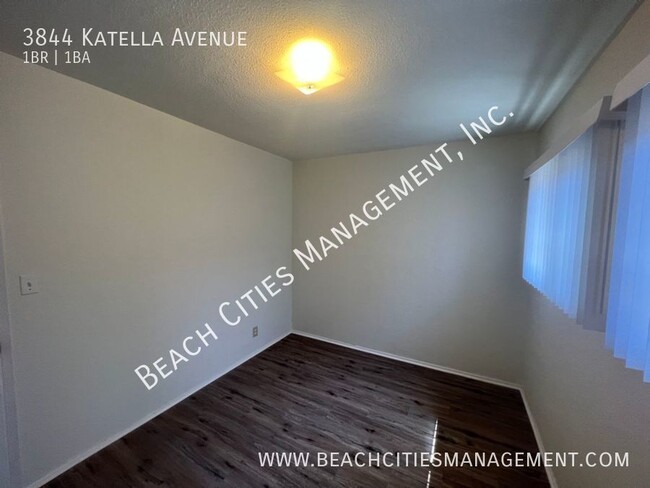 Building Photo - Charming 1 Bedroom in Los Alamitos with a ...