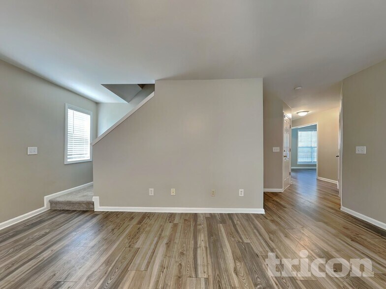 Building Photo - 3100 Wrenwood Ct