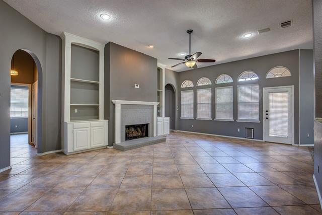 Building Photo - 2627 Bordeaux Dr