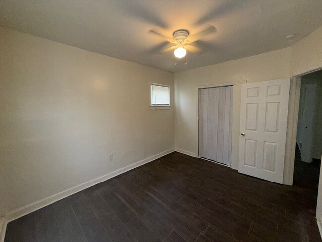 Building Photo - Open House Schedule Mon 9.1.25 @ 12:00pm, ...
