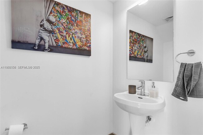 Building Photo - 60 SW 13th St