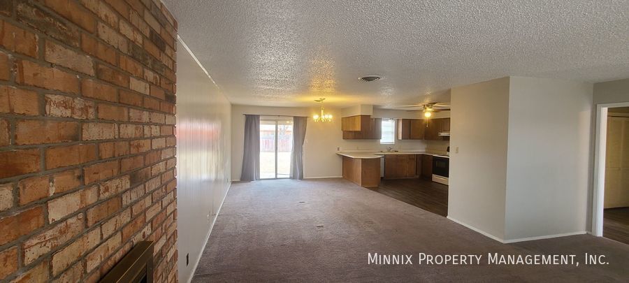 Building Photo - 4509 Parkdale Dr