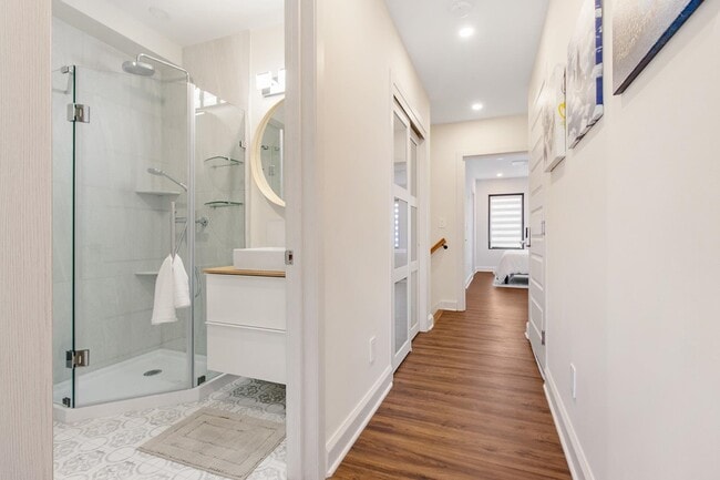 Building Photo - 5501 John F. Kennedy Blvd