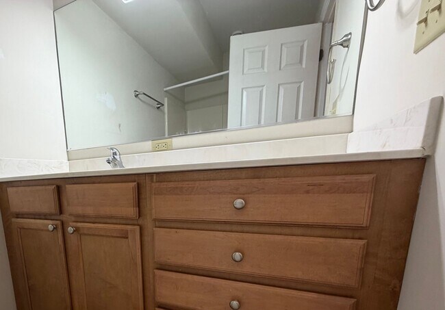 Building Photo - 137 Green Turtle Ln
