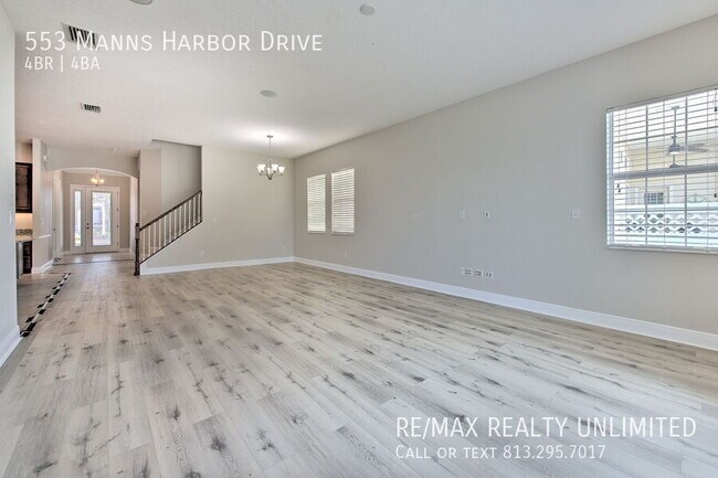 Building Photo - 553 Manns Harbor Dr