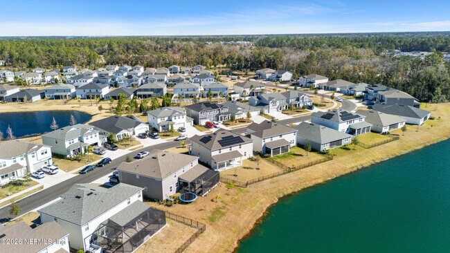 Building Photo - 327 Wambaw Dr