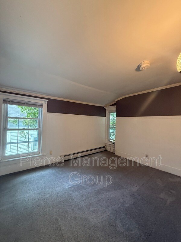 Building Photo - 53.5 S Spring St