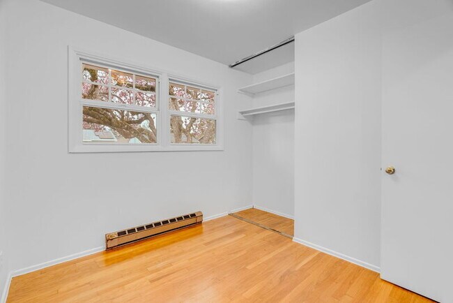 Building Photo - 12620 SW 12th St