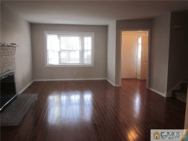 Building Photo - 239 Amboy Ave