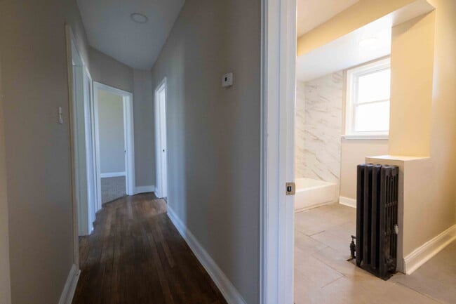 Building Photo - Stylish, Updated & Ready to Call Home