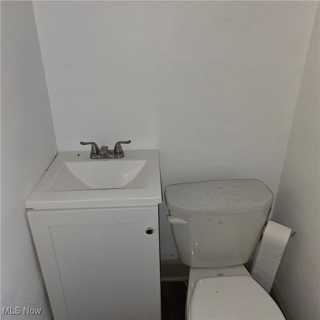 Building Photo - 1534 E 133rd St