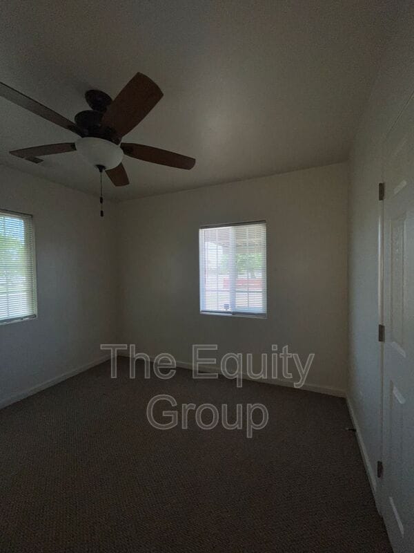 Building Photo - 326 S Crespi Ave