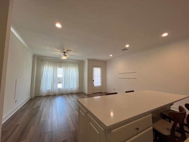 Building Photo - Beautiful 3 bedroom in Fieldstone Park