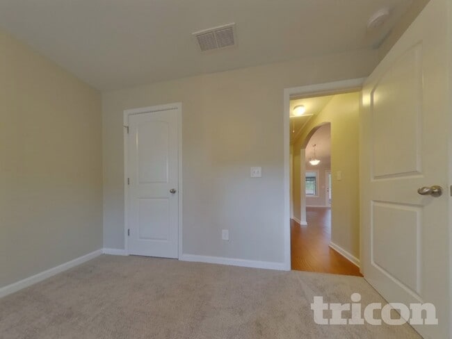 Building Photo - 169 Belmont Hills Ct