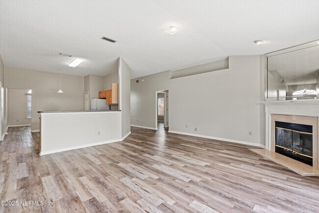Building Photo - 4053 Savannah Glen Blvd