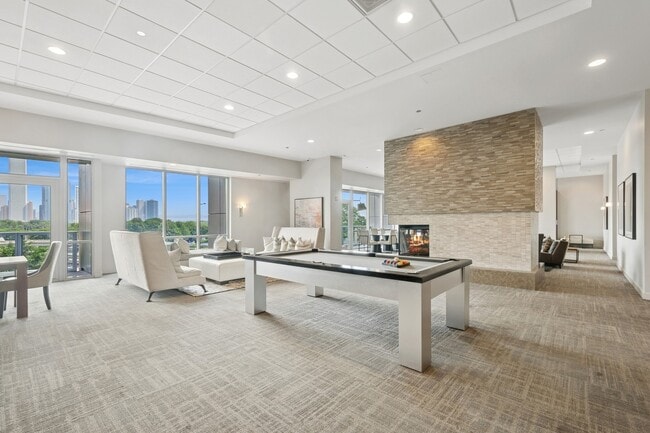 Building Photo - 1201 S Prairie Ave