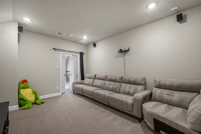 Building Photo - 18606 Rock Quarry Trl