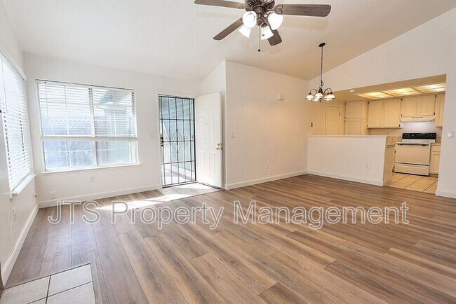 Building Photo - 7733 Temwoods Way