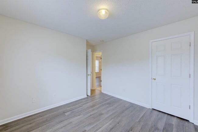 Building Photo - 229 Deer Hound Trail