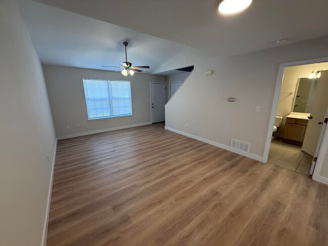 Building Photo - 1512 Citadel Dr