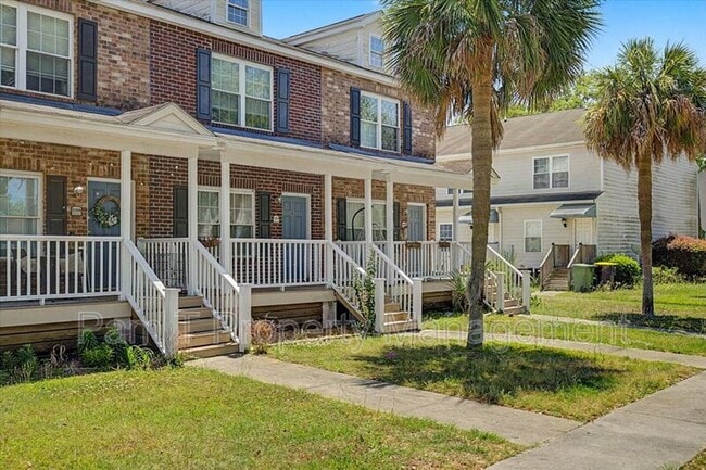 Building Photo - 1312 Dieter St