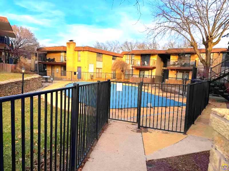 Building Photo - 3032 SW Lydia Ave